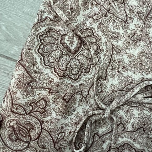 Obe 2YK baby all tie back flutter sleeve shirt paisley print size small - Picture 6 of 6